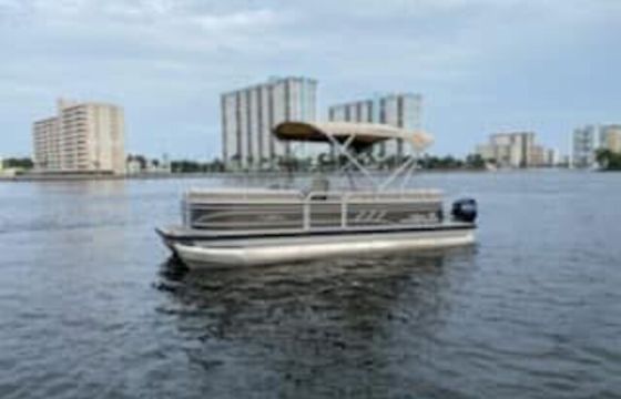 Pontoon Boat Rental