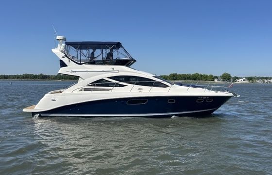 Luxurious Sea Ray Miami Skyline & Star Island Sunset Escape