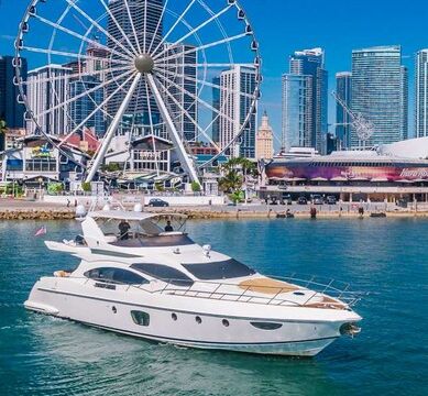 70ft Azimut Luxury Yacht – Jet Skis and Water Toys, Miami Beach