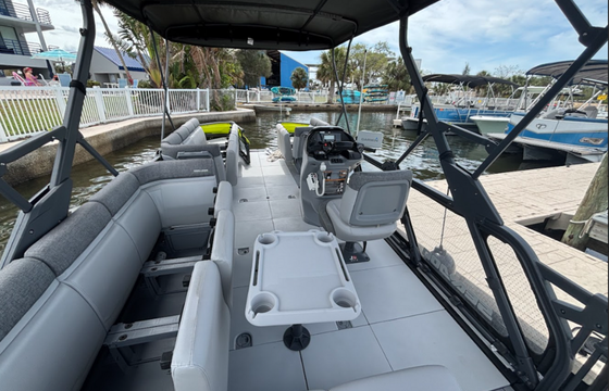 Seadoo Switch 21 Cruise Red in Port Richey