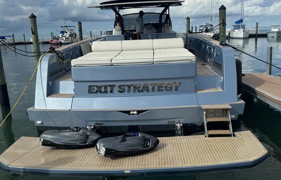 54’ Pardo – Exit Strategy | Sarasota Statement Yacht