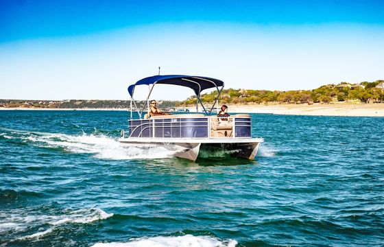 Luxury Bennington S22 Pontoon – Fuel Included, Lake Travis