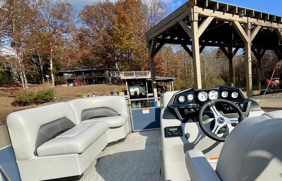 2023 Pontoon Boat for Family Fun