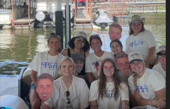 Lake of the Ozarks Party Cruiser | 37' Four Winns for 12 Guests