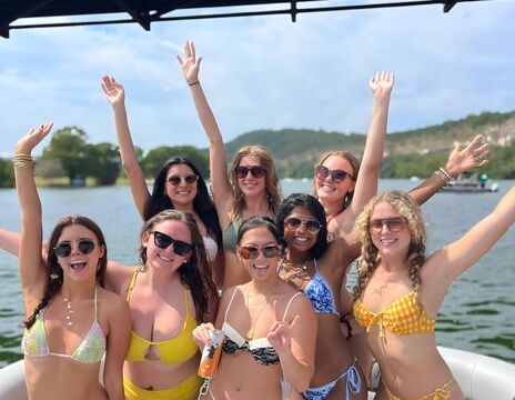 The "Tiki" 24 ft 12 person party pontoon - Lake Austin