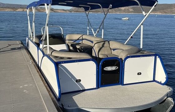 22’ Aloha Tritoon – 150HP Cruise, Swim & Tube at Lake Pleasant