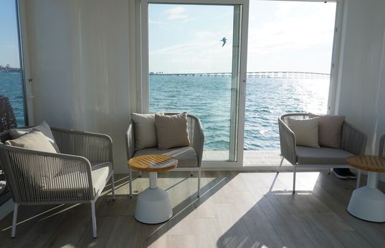 A Sustainable Floating Island on the Bay
