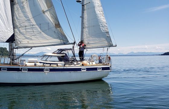 Legendary Hallberg-Rassy Bluewater Cruiser - Sailboat Electra