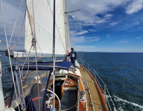 Legendary Hallberg-Rassy Bluewater Cruiser - Sailboat Electra