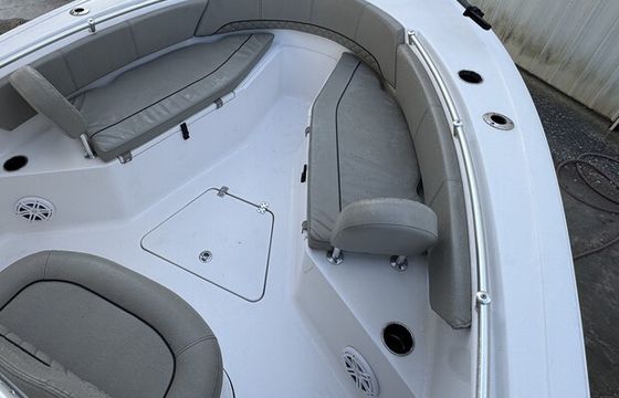 23’ Center Console : Fish/Cruise/Sandbar