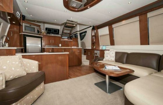 55' Luxury Yacht