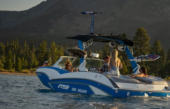 New Wakesurf Boat on Lake Tahoe | 23 foot MB B52: the best surf wave!
