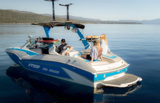 New Wakesurf Boat on Lake Tahoe | 23 foot MB B52: the best surf wave!