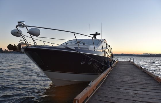 Sport Yacht in Kirkland. Room for 12. Seattle/Lake Union Available.