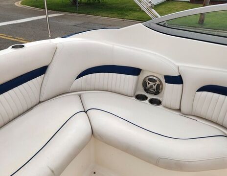 Deck boat on the Great South Bay! (FREE GAS WEEKDAYS AFTER 3PM!)