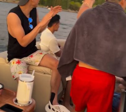 24' Luxury Massimo Party Pontoon | Lake Union Cruises with LED Lights