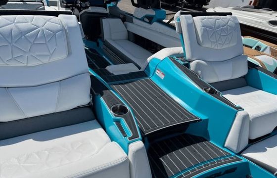 Paragon Super Air Nautique G25 Surf Ultimate Luxury &amp; Performance Boat