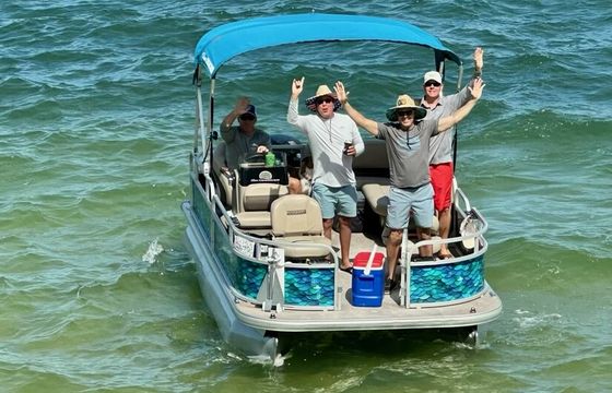 Tiki Time Pontoon with Captain