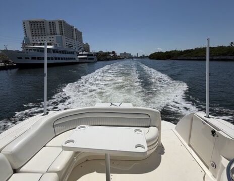 Luxury 38’ Sea Ray Sundancer Charter | Fort Lauderdale with Captain