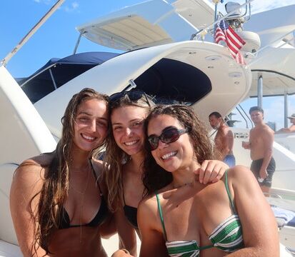 Luxury 38’ Sea Ray Sundancer Charter | Fort Lauderdale with Captain