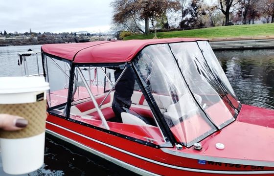 Year-Round Chelan County Skippered Boat Rental