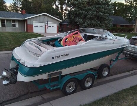 Sundowner for rent in Denver metro