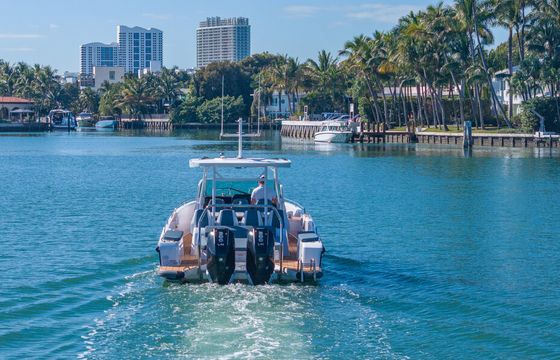 38ft Axopar Available for Charter