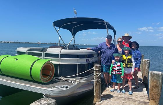Bennington 22ft Pontoon – Cruise Anna Maria Island Like a Local