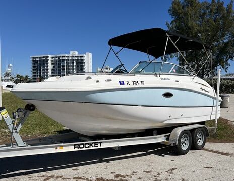 Blue lagoon 22` deck boat perfect for cruising-sandbars and more!