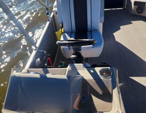 Harris Cruiser 230 Tritoon - Rye