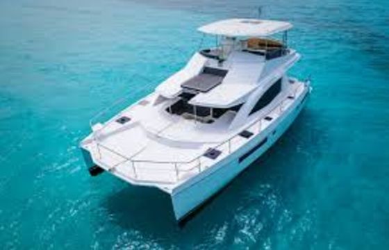 Luxury 51' Power Catamaran at Beautiful Key West Resort