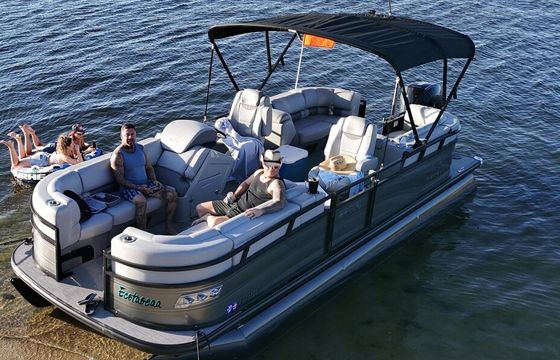 Stunning 2024 Regency 230 LE3 - Ultimate Lake Lounge