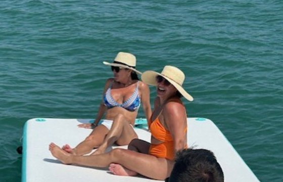 "Opus One" : 45 ft Searay Sundancer