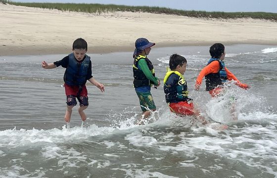 The Perfect All-Purpose Boat for families & friends (6 people MAX)
