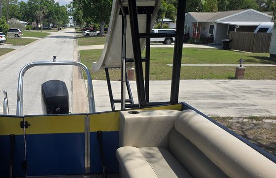 Water Therapy at its Finest! 24' Double-Decker w/Slide