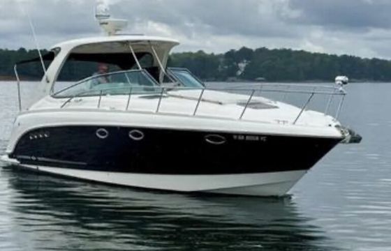 39' Chaparral 350 Signature Yacht in Marina del Rey