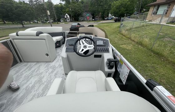 Brand New 2026 Sylvan Mirage Pontoon | Seats 12 | Bluetooth Stereo