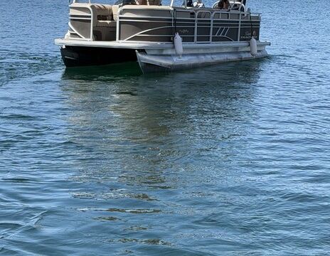 2020 Sun Tracker Part Barge 22 DLX
“Toon Time”