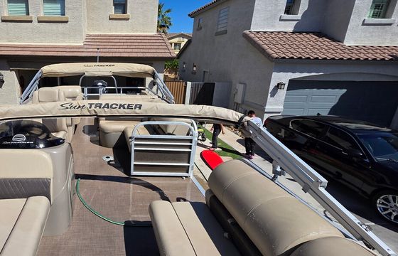 2020 Sun Tracker Part Barge 22 DLX
“Toon Time”