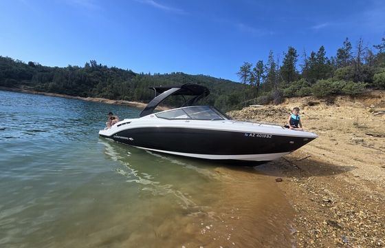 Float Life — 2013 Chaparral 25' Bowrider