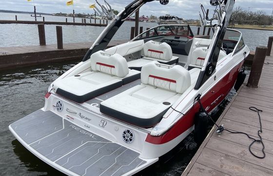 24' Surf - Luxury, Personalized. Fun, Unmatched. Your Perfect Day