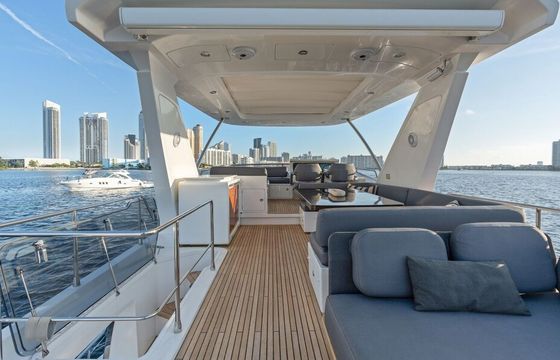 68ft Luxury Azimut "Paragon" - 13 Person Value!