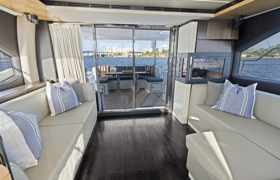 68ft Luxury Azimut "Paragon" - 13 Person Value!