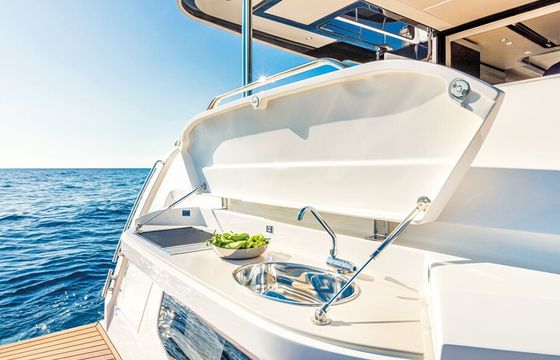 Rally Point | Absolute Navetta 52 – Italian Luxury on Sarasota Bay