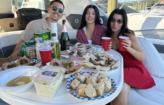 Sea Ray 50ft Sundancer Luxury Yacht Charter – Miami