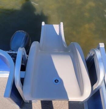 Thrill & Chill on Lake Norman! Tahoe Cascade 25 ft Double Decker with