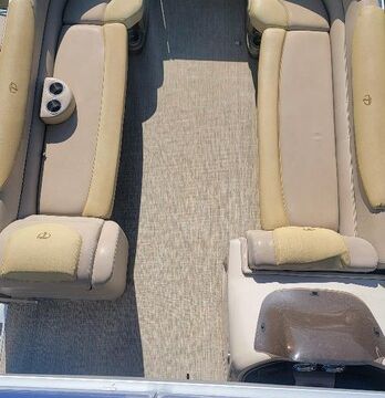 Thrill & Chill on Lake Norman! Tahoe Cascade 25 ft Double Decker with