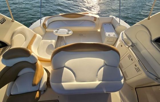45’ Sea Ray Sundancer (Sunkissed) – Miami River
