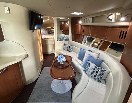 45’ Sea Ray Sundancer (Sunkissed) – Miami River