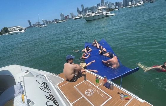 47ft Cruiser Yacht – Miami